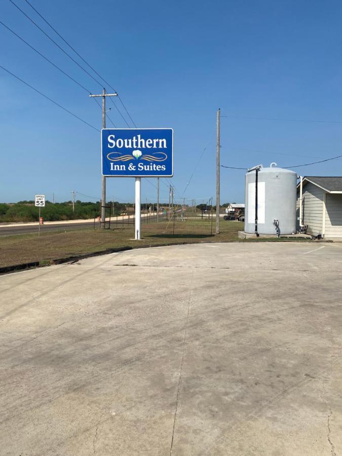 Southern Inns And Suites Now Offering Rv Spaces For Rent Yorktown Eksteriør bilde